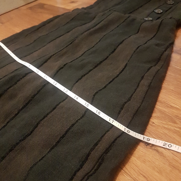 Linen Jumpsuit.  Size Sm/Med. - Picture 7 of 10